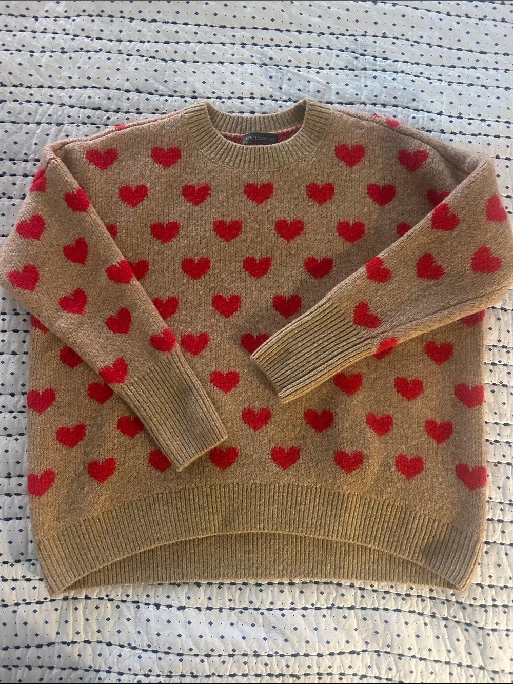 Adorable Vince Camuto Heart Crewneck Sweater